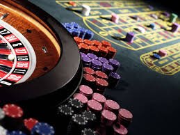 Prediction show interface on imperialt with host and real-time participant options